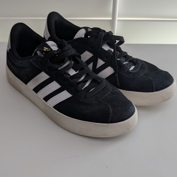 Adidas Black VL Court Sneakers - Picture 1 of 8